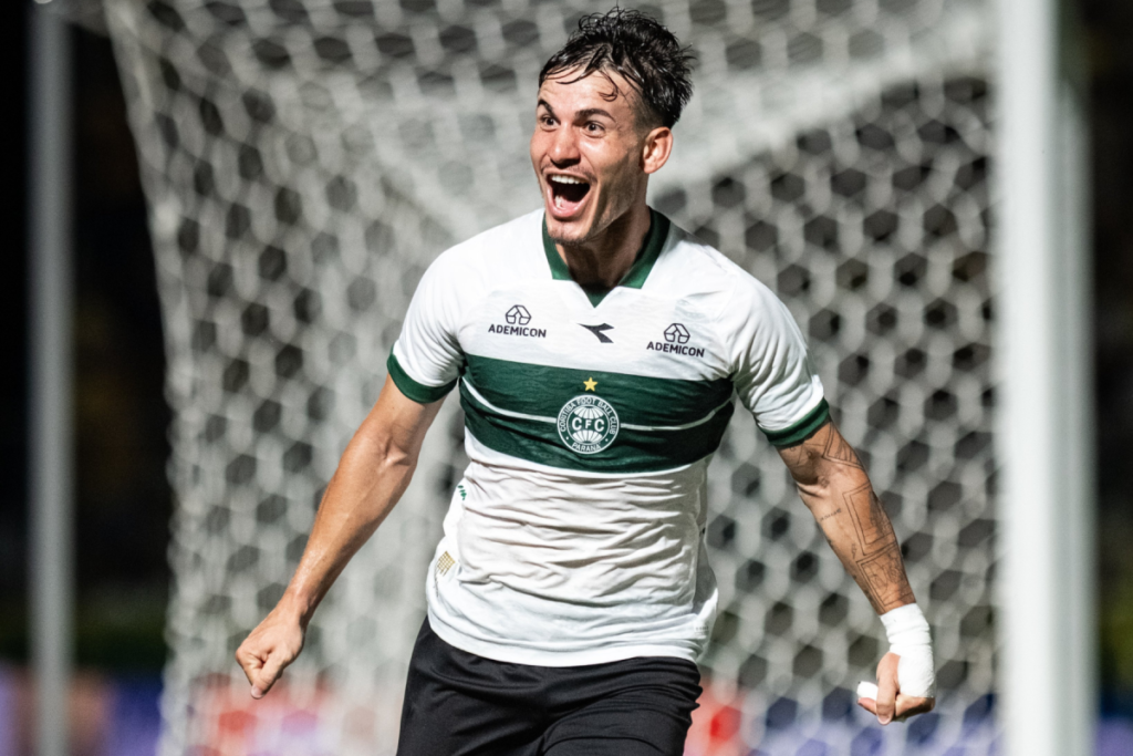 Dupla atletiba vence na rodada e chega embalada para o clássico de domingo