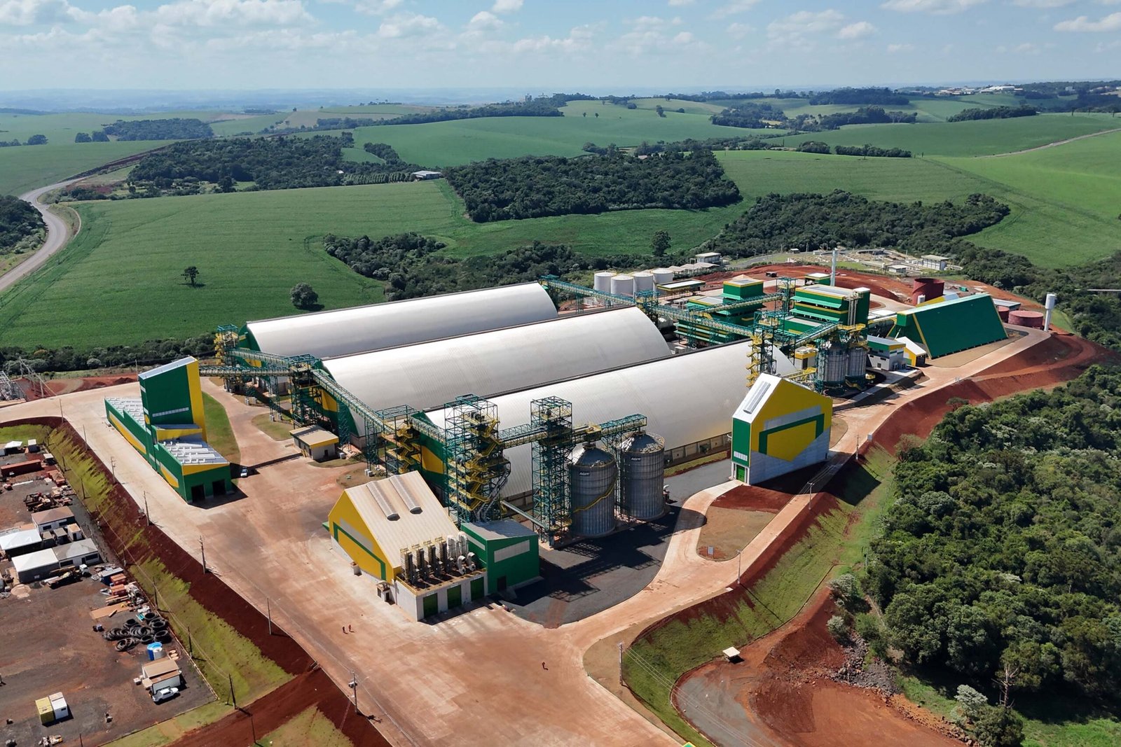 Para agregar valor ao grão, cooperativa inaugura complexo industrial de R$ 770 milhões em Pato Branco