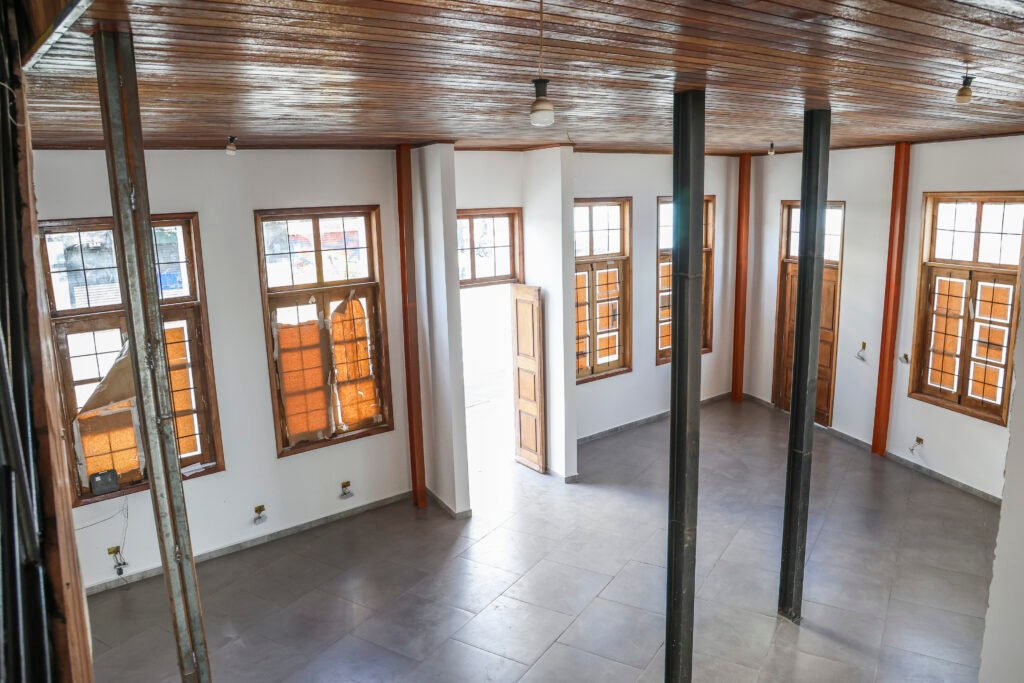 Empresário chega à marca de sete casarões históricos restaurados no Centro de Curitiba