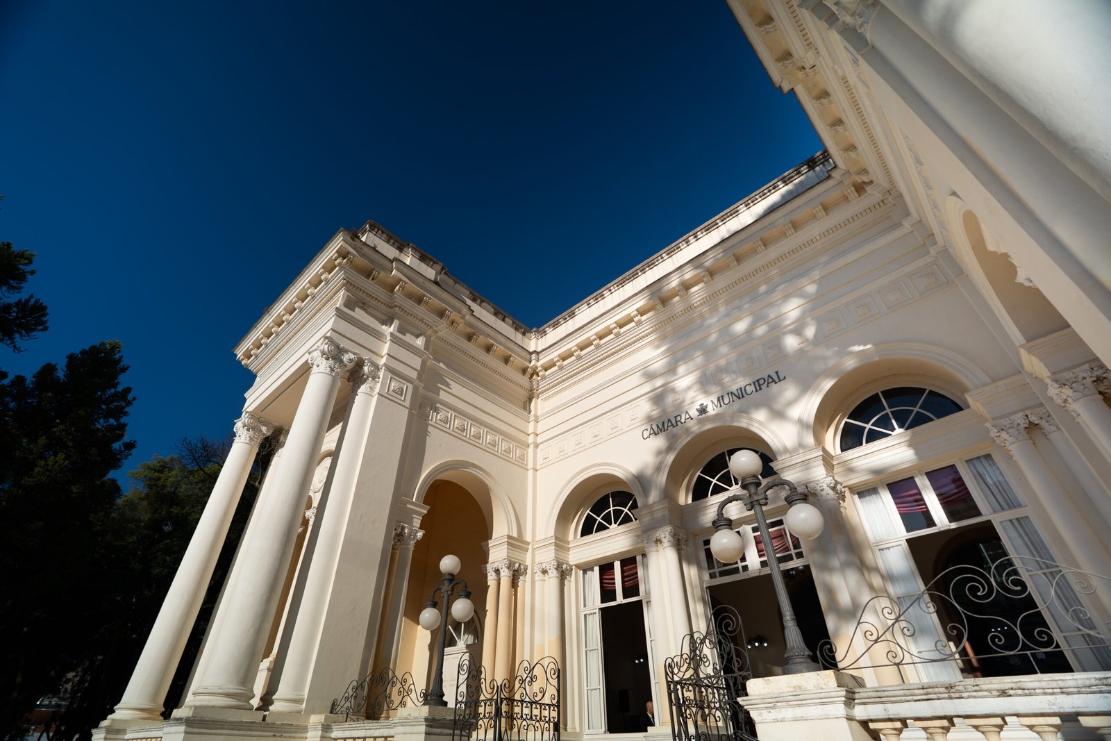 Turismo em Curitiba: fundo municipal quer atrair 10 milhões de visitantes até 2030