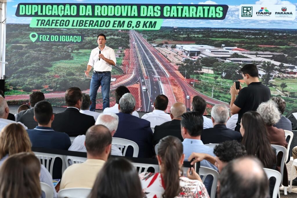 Foz do Iguaçu ganha nova pista dupla rumo ao aeroporto e pacote de obras de R$ 65,3 milhões
