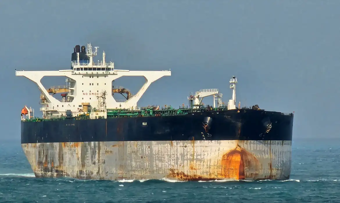 Irã exige fim do bloqueio naval no Golfo Pérsico para retomar negociações de paz
