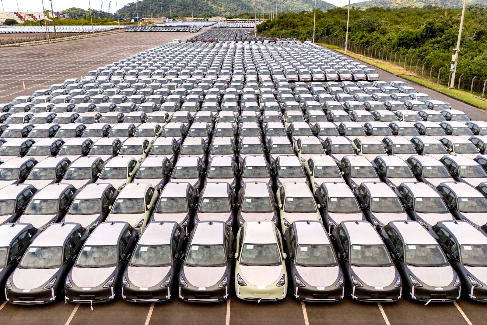 Geely, Renault e VW lideram movimentação de veículos no Porto de Paranaguá