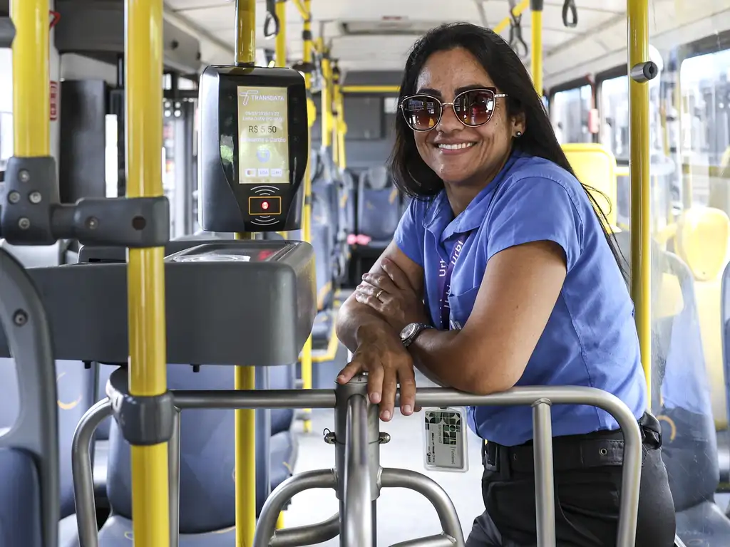 A revolução sem sindicato: como o movimento contra a escala 6x1 expôs o abismo entre a política e a classe trabalhadora