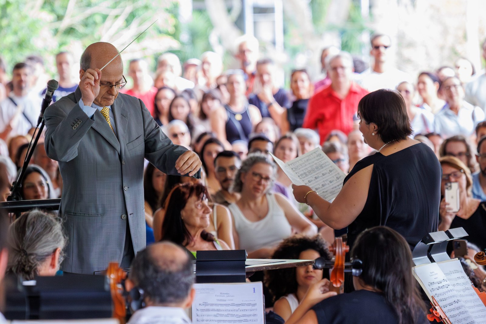 Música clássica ao ar livre: Orquestra apresenta Beethoven e Mozart de graça no MON