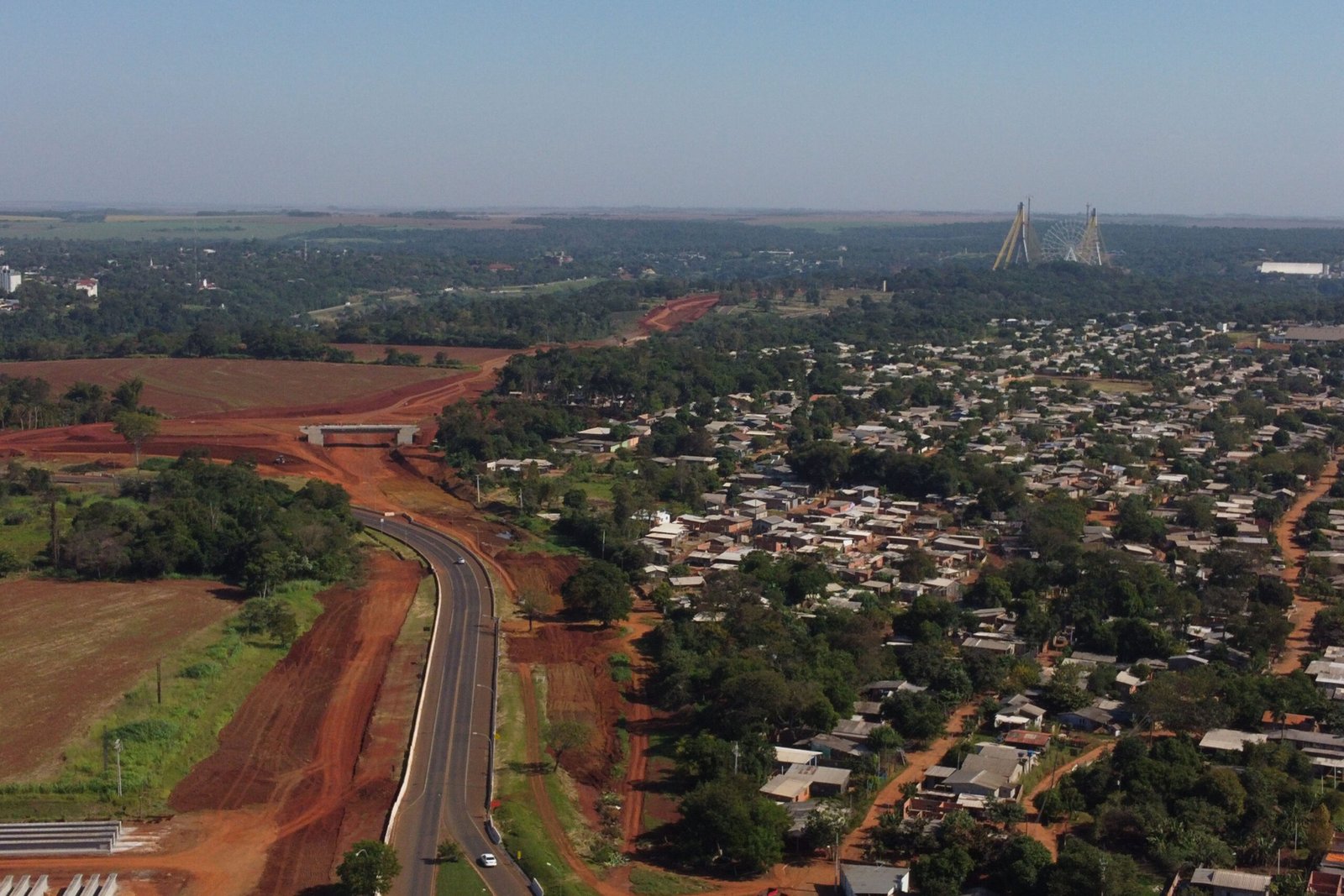Exportações pelos portos secos de Foz do Iguaçu e Guaíra crescem até 21% no Paraná