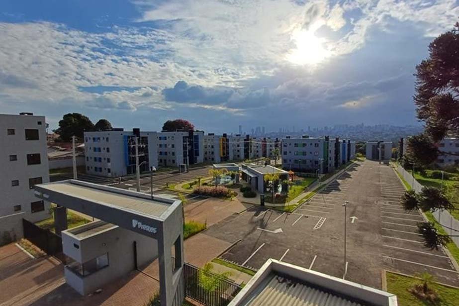 Casa própria: 304 famílias de Ponta Grossa recebem chaves de novos apartamentos