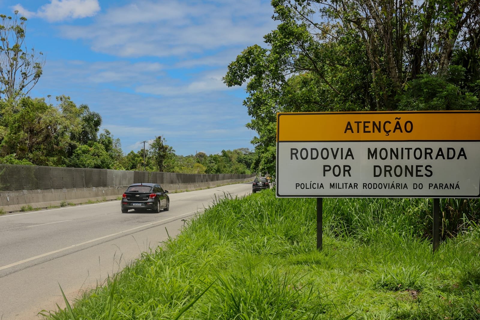 Feriado seguro: PMPR deflagra Operação Tiradentes com reforço policial nas estradas e polos turísticos