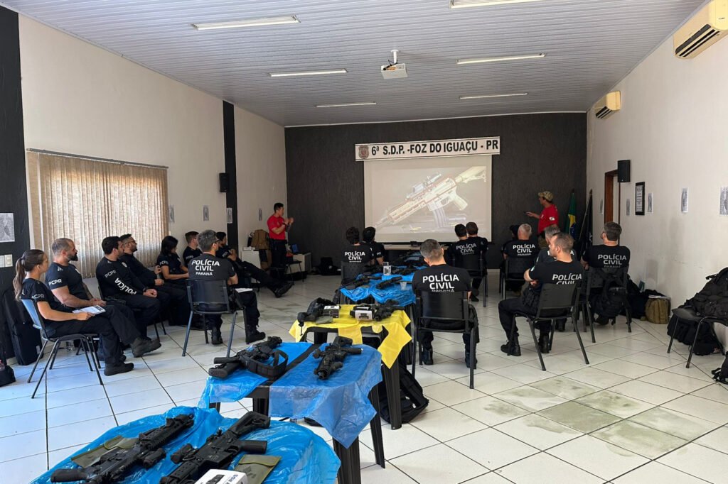Polícia Civil do Paraná inicia distribuição de 750 novos fuzis para unidades de todo o Estado