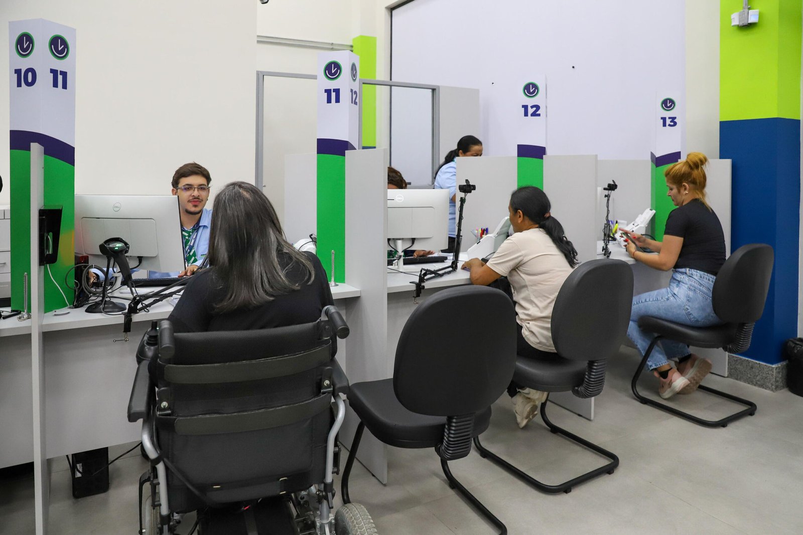 Fim da fila: Poupatempo inaugura unidade em Pinhais para serviços de água, luz e documentos