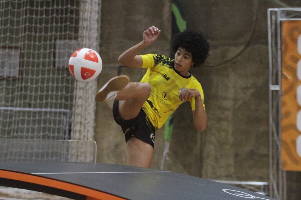 Esporte sensação no mundo: Curitiba sedia abertura da Copa do Brasil de Teqball