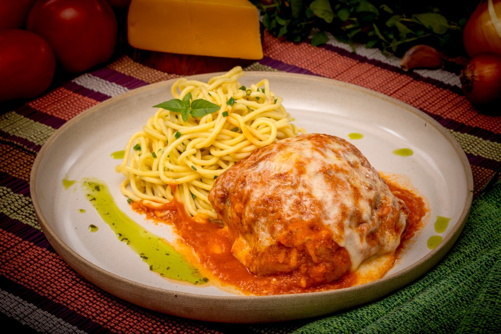 Muito além do tradicional: festival traz versões inéditas de parmegiana em Curitiba