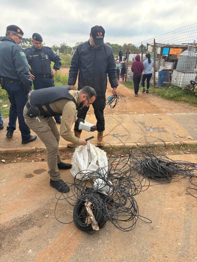 Operação Cabo Seguro fecha o cerco contra receptadores de cabos furtados na capital paranaense