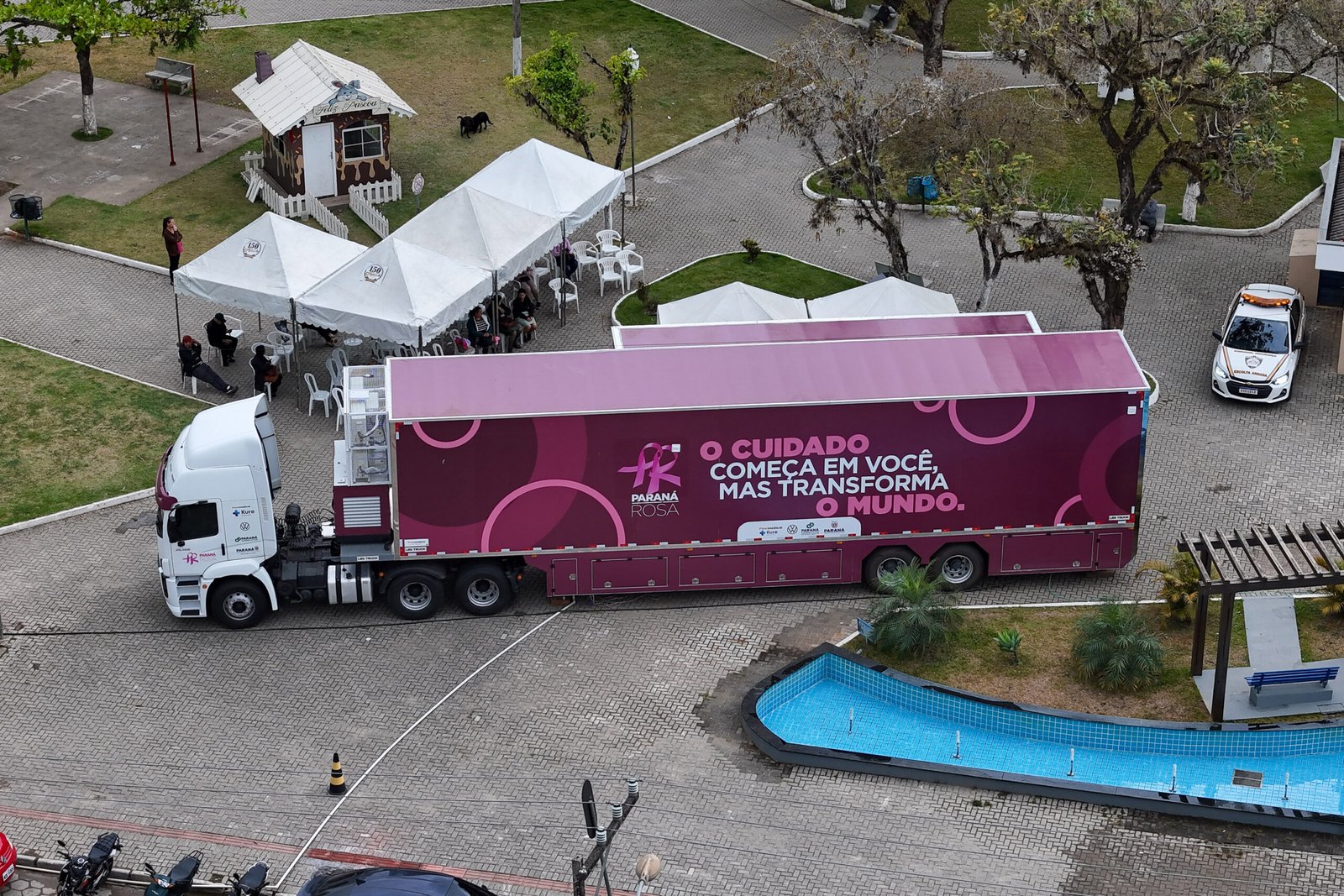 Carreta Saúde da Mulher 2026: Unidade móvel levará exames e consultas a 95 municípios do Paraná