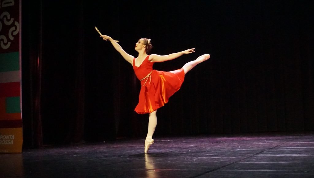 Ponta Grossa respira arte: Festival de Dança traz astros nacionais e movimenta os Campos Gerais