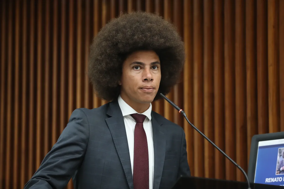 Renato Freitas denuncia perseguição após Conselho da Alep aprovar cassação