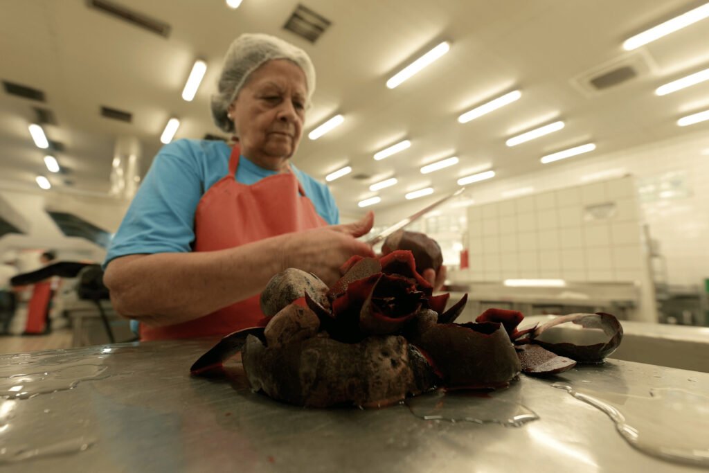 Sustentabilidade e saúde: pesquisadores de Maringá revolucionam o uso da beterraba