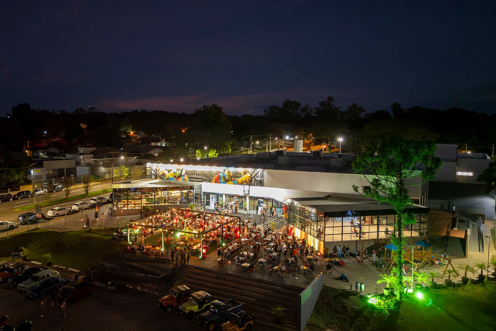 Mercado Público Barrageiro se consolida como parada obrigatória para turistas em Foz do Iguaçu