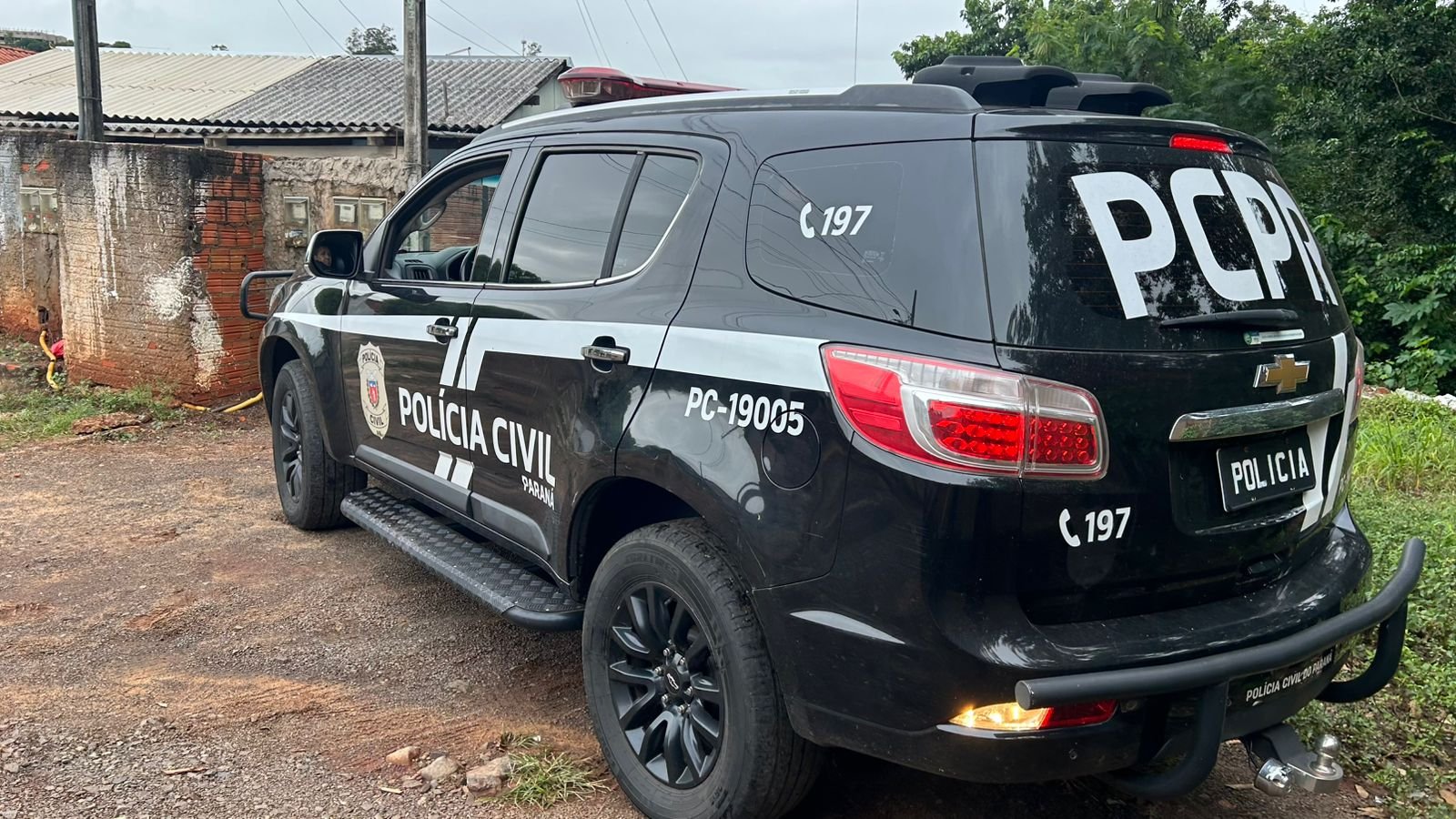 Seis pessoas são presas em Curitiba por comércio ilegal de fios de cobre