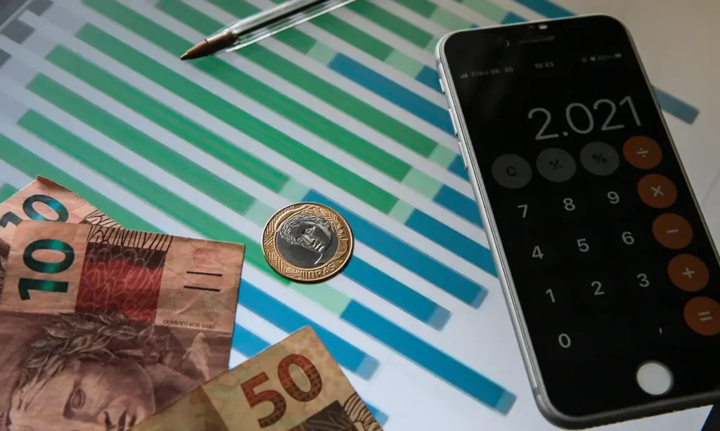 Simulador do Governo mostra quanto você pode economizar no Novo Desenrola