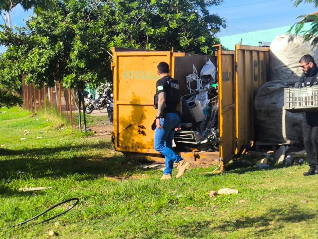 Seis pessoas são presas em Curitiba por comércio ilegal de fios de cobre