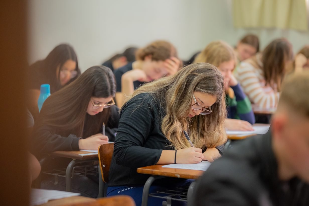 UEL define datas do Vestibular 2027; inscrições abrem em 1º de julho