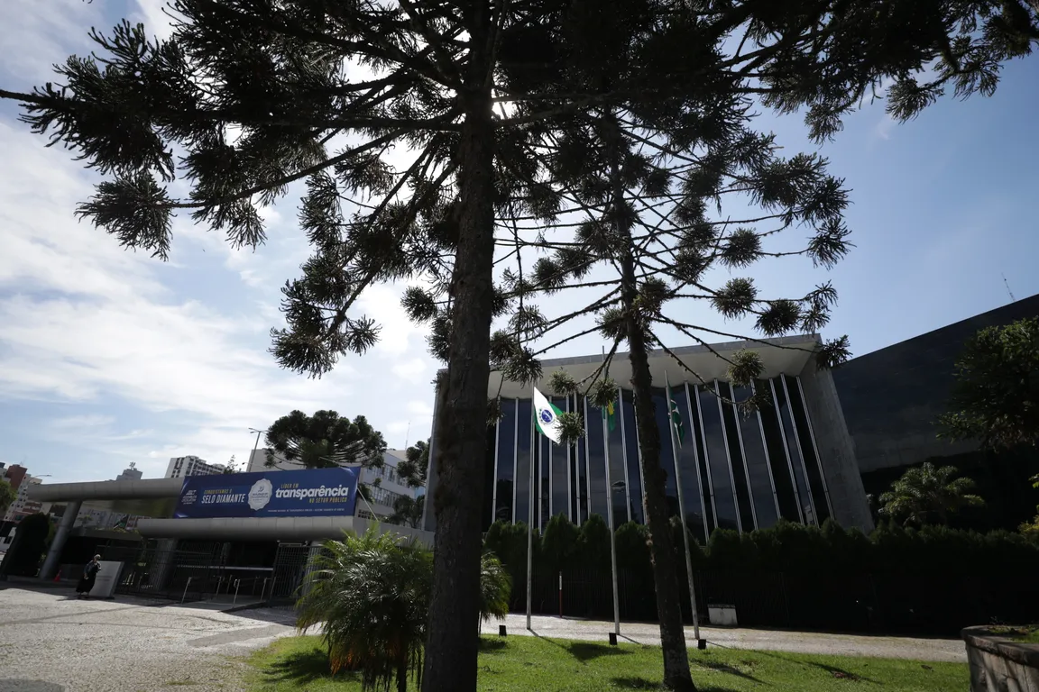 Alep aprova pacote histórico para a segurança pública e direitos de pacientes crônicos