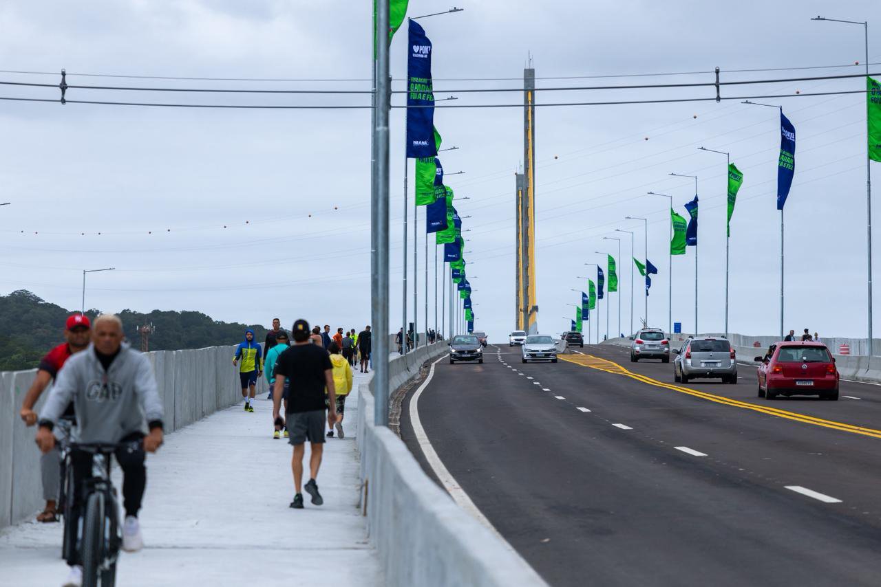 Sem pedágio e em minutos: tráfego é liberado na nova ligação entre Matinhos e Guaratuba