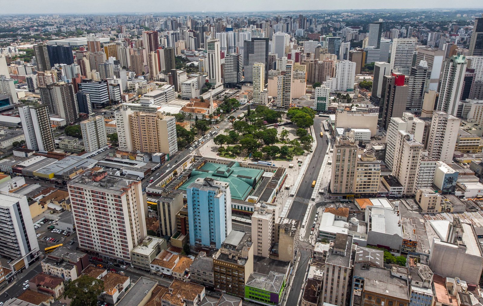 Curitiba lidera ranking de ascensão social no Brasil e transforma realidade de famílias de baixa renda