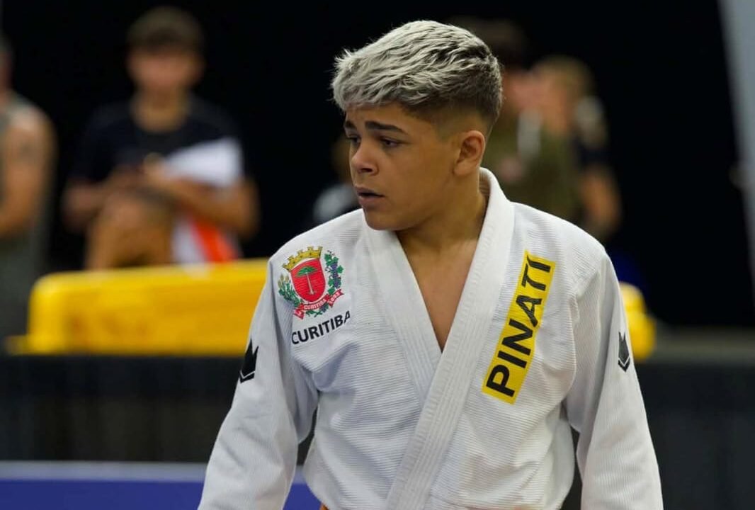 Jovem talento de Curitiba conquista prata em mundial de jiu-jítsu nos EUA