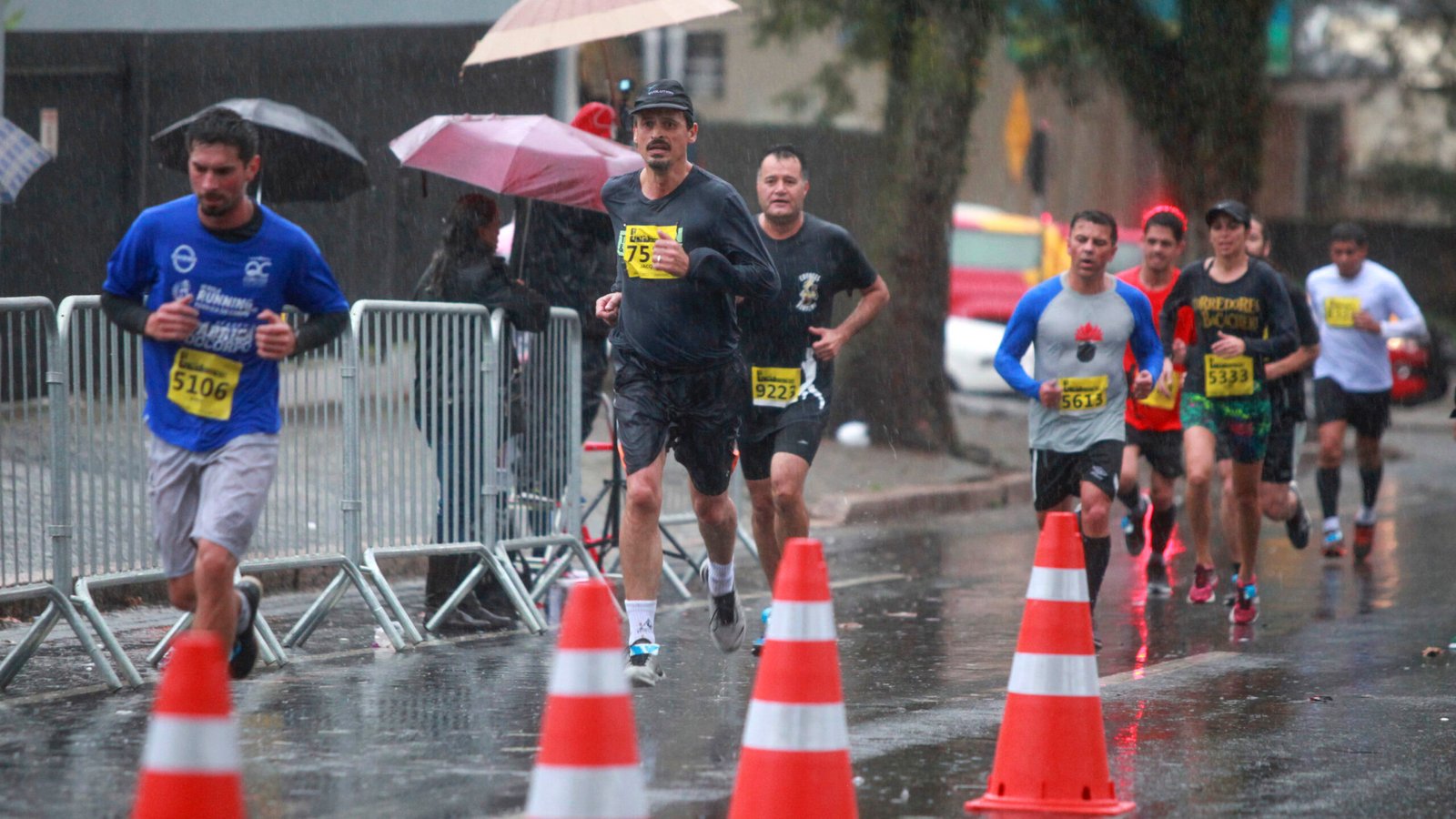 De 5k a 10k: Curitiba vira pista para três provas simultâneas de corridas de rua