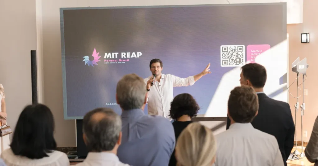 Startups do Paraná terão mentoria do MIT para crescer no mercado global