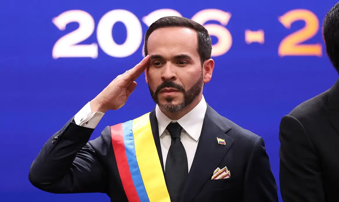 Novo presidente da Colômbia decreta ofensiva direta contra cartéis e grupos armados
