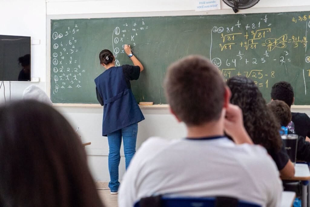 Reconhecimento facial em escolas do Paraná é barrado pela ANPD: entenda os motivos