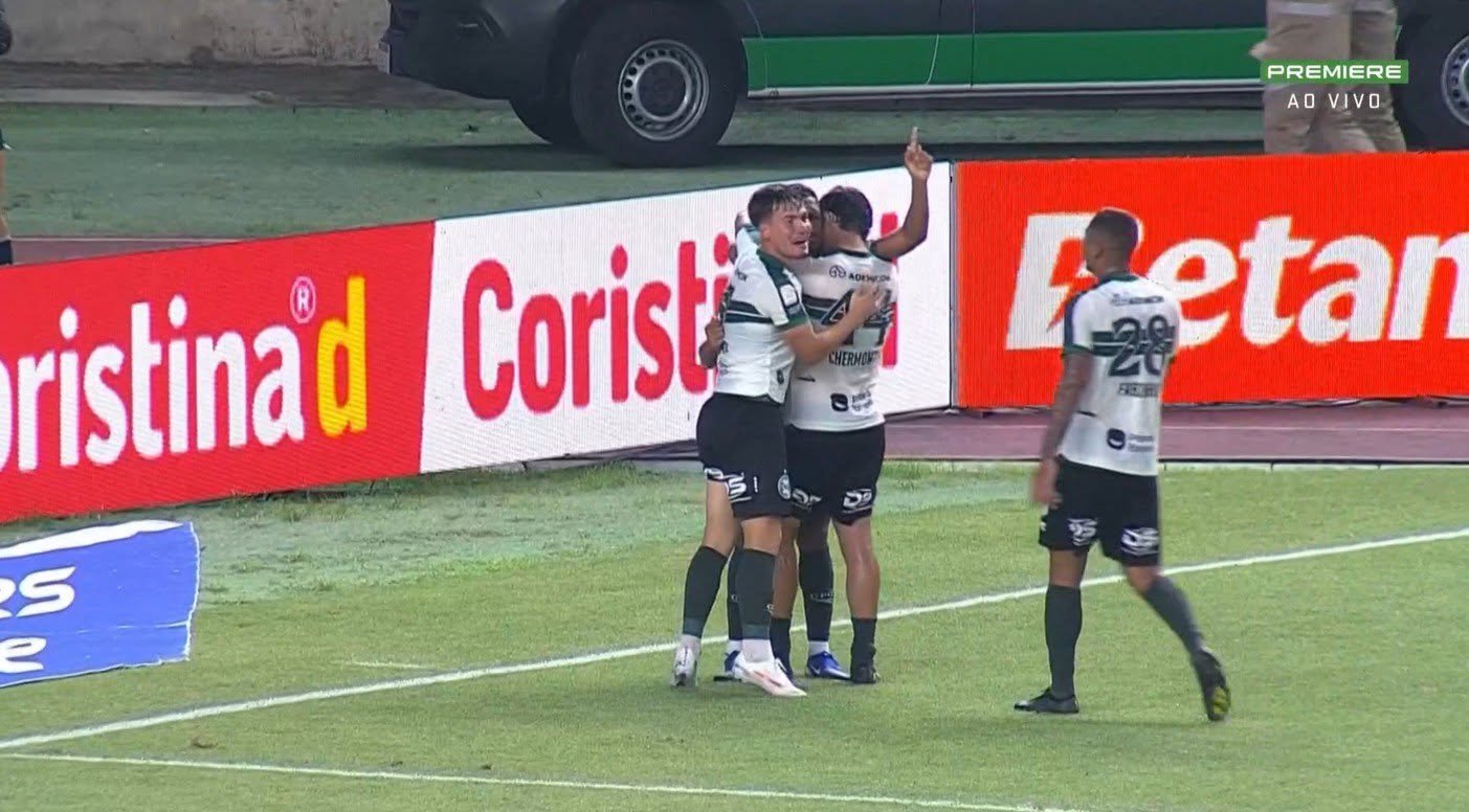 Coritiba vira sobre o Remo nos acréscimos e salta para a sétima posição
