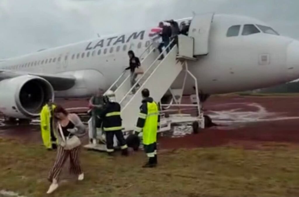 Avião atola no aeroporto de Cascavel e altera rotas para São Paulo