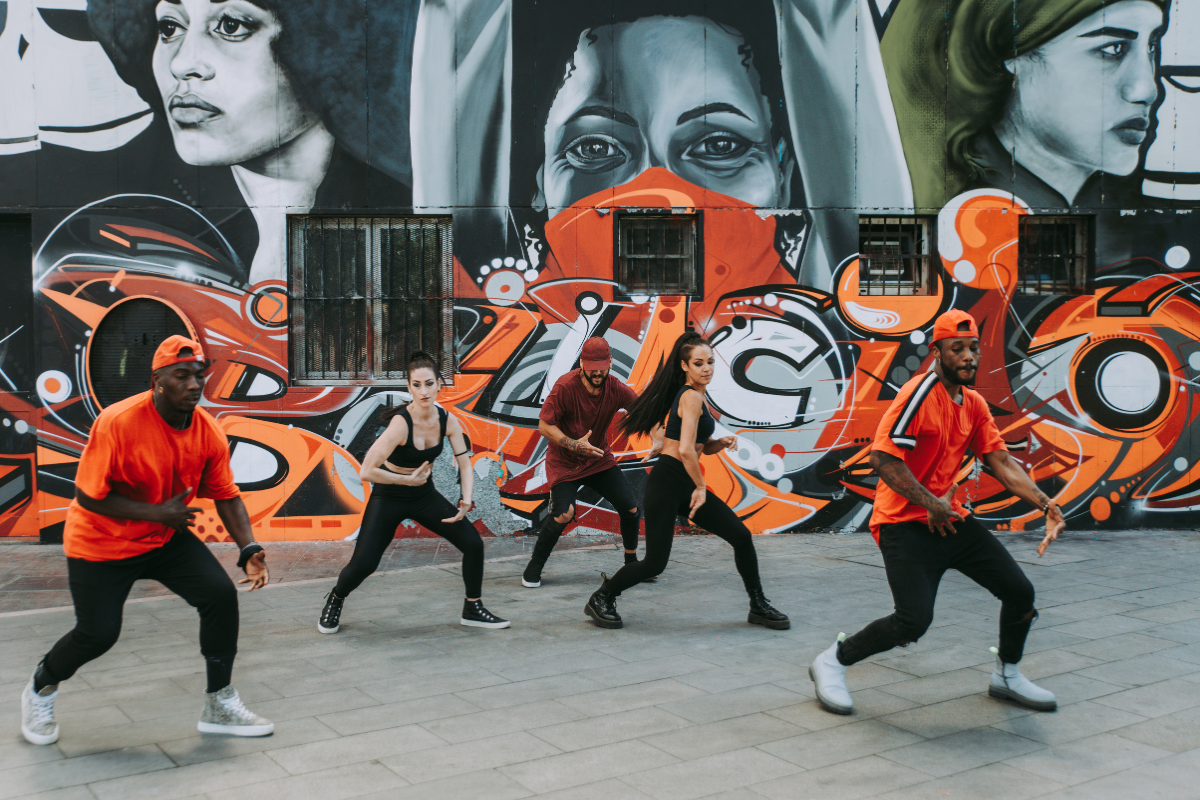 Cultura urbana em foco: shoppings e teatros de Londrina viram palco para o Hip Hop