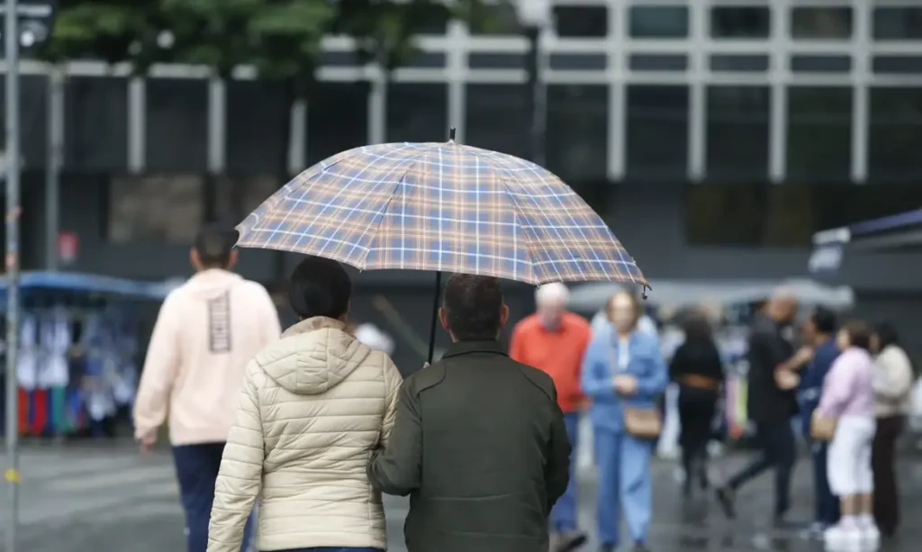 Ciclone e frente fria derrubam temperaturas no PR