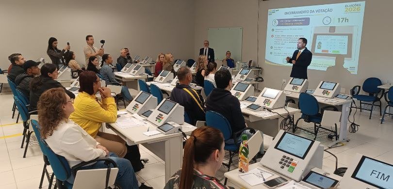 Treinamento de 150 mil mesários no Paraná reforça a segurança das eleições 2026