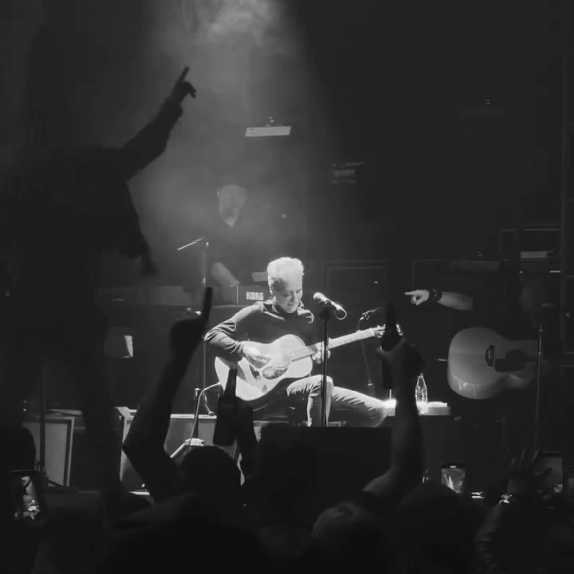 Kiko Zambianchi em Maringá: ícone do rock nacional faz show gratuito na Virada Cultural 2026
