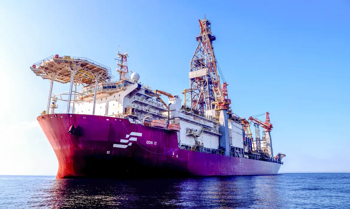 Petrobras confirma descoberta de nova reserva de petróleo e registra trimestre recorde em 2026