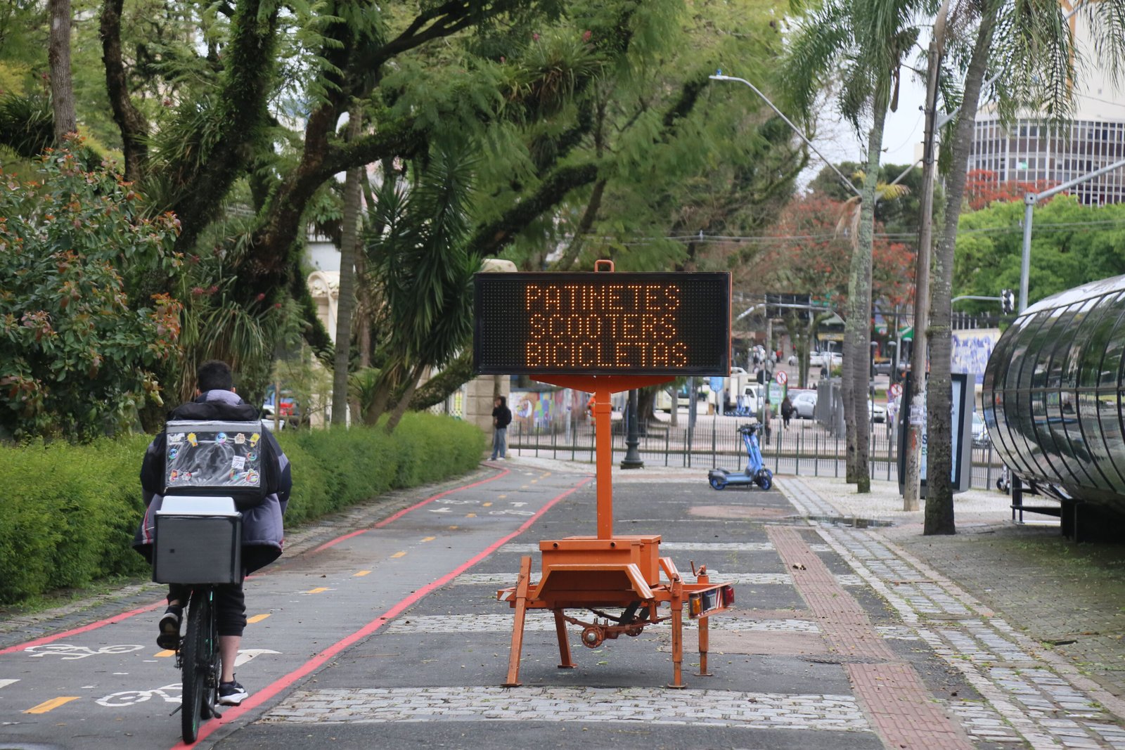 Roteiro ciclístico de 17 km marca o Dia Mundial Sem Carro na capital