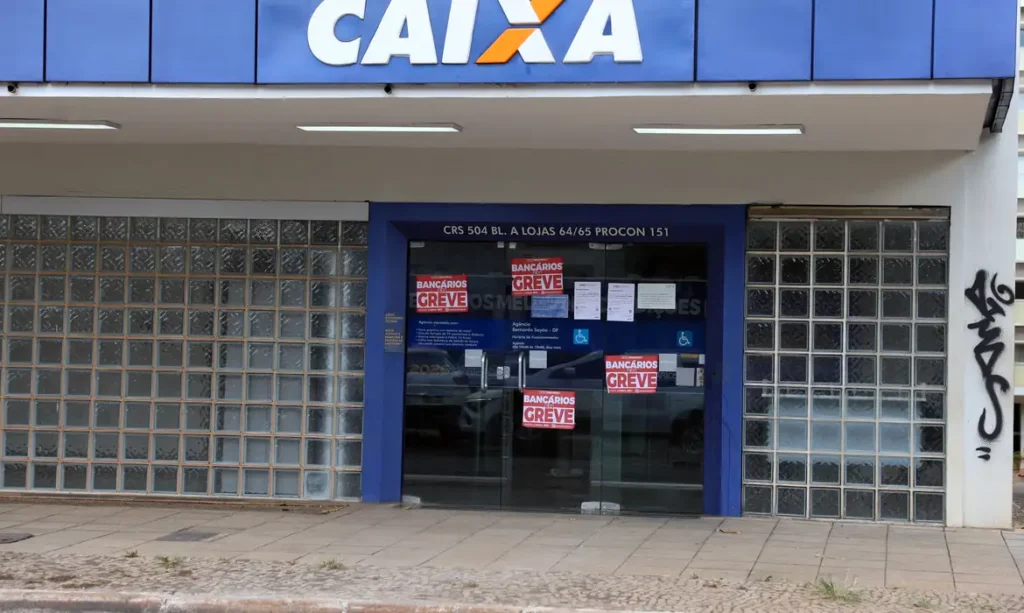 Fim da greve: TST determina retorno imediato de bancários da Caixa