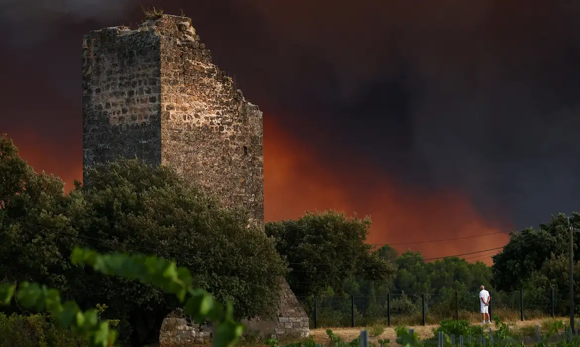 Temperaturas extremas na Espanha matam mais de 2.100 idosos