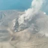 Nuvem de cinzas do Anak Krakatau fecha oito aeroportos na Indonésia