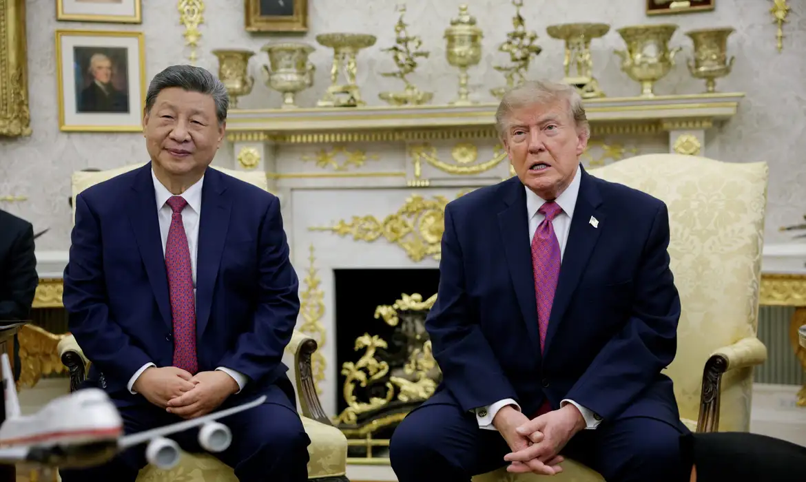 China e EUA fecham acordo para reduzir tarifas de US$ 60 bilhões