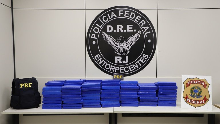 Tráfico interceptado: PRF e PF apreendem mais de 1 tonelada de drogas