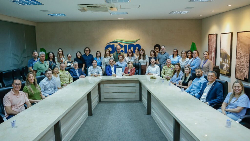 Fim da burocracia: Maringá isenta atividades de licenças prévias