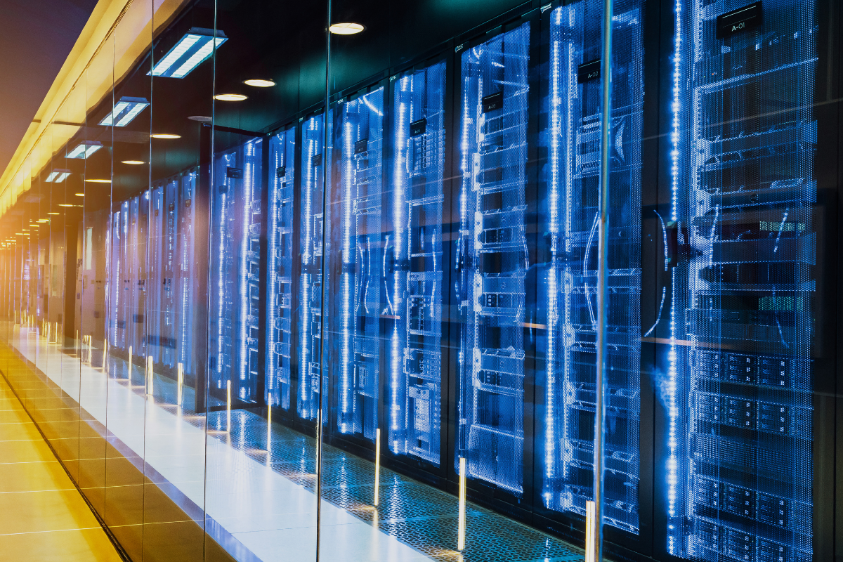 Isenção fiscal e energia limpa: Paraná desponta na atração de data centers