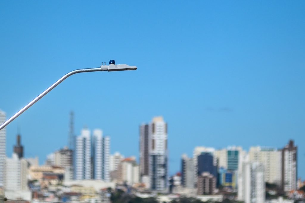 Iluminação pública de Ponta Grossa alcança 90% de cobertura com lâmpadas LED